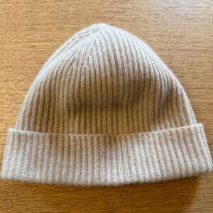Banana Republic - Cashmere Beanie